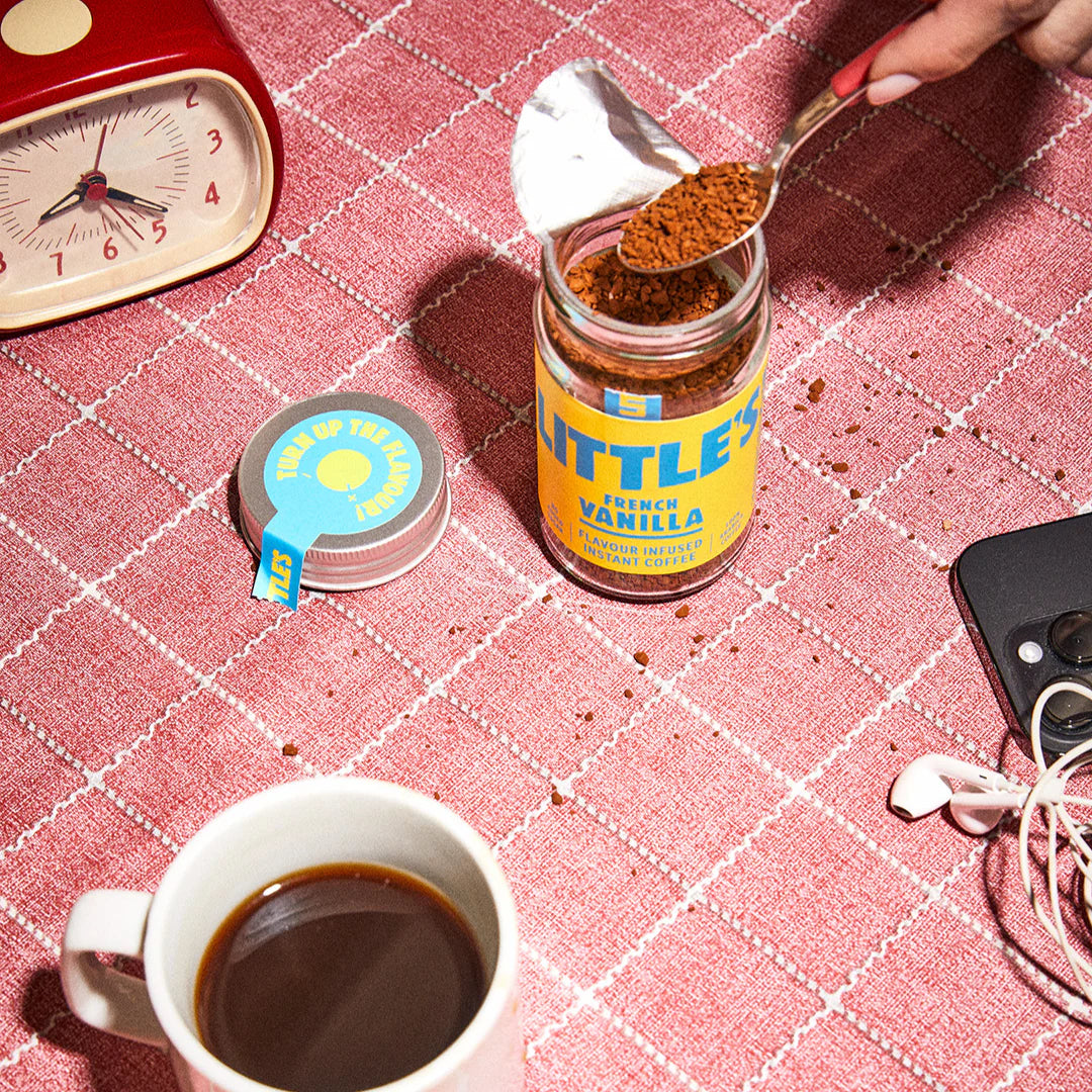 РАЗТВОРИМО КАФЕ С ВАНИЛИЯ БЕЗ КОФЕИН